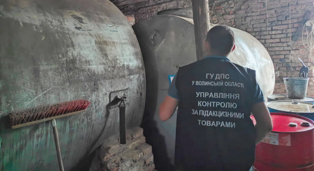 На Волині припинено діяльність нелегальної АЗС: власник заплатить понад три мільйони штрафу