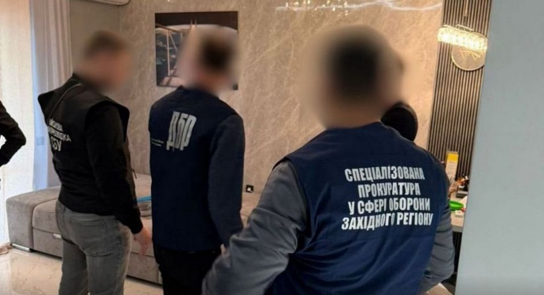 7 тисяч доларів США за фіктивну непридатність до служби: на Волині судитимуть начальника ТЦК та СП