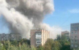 росіяни скинули ФАБ на багатоповерхівку в центрі Краматорська