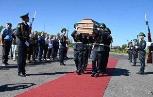 Останки першого голови ОУН Коновальця повернули до України