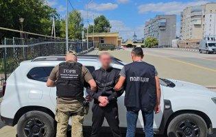 Молдова видала Україні організатора схеми незаконного переправлення чоловіків