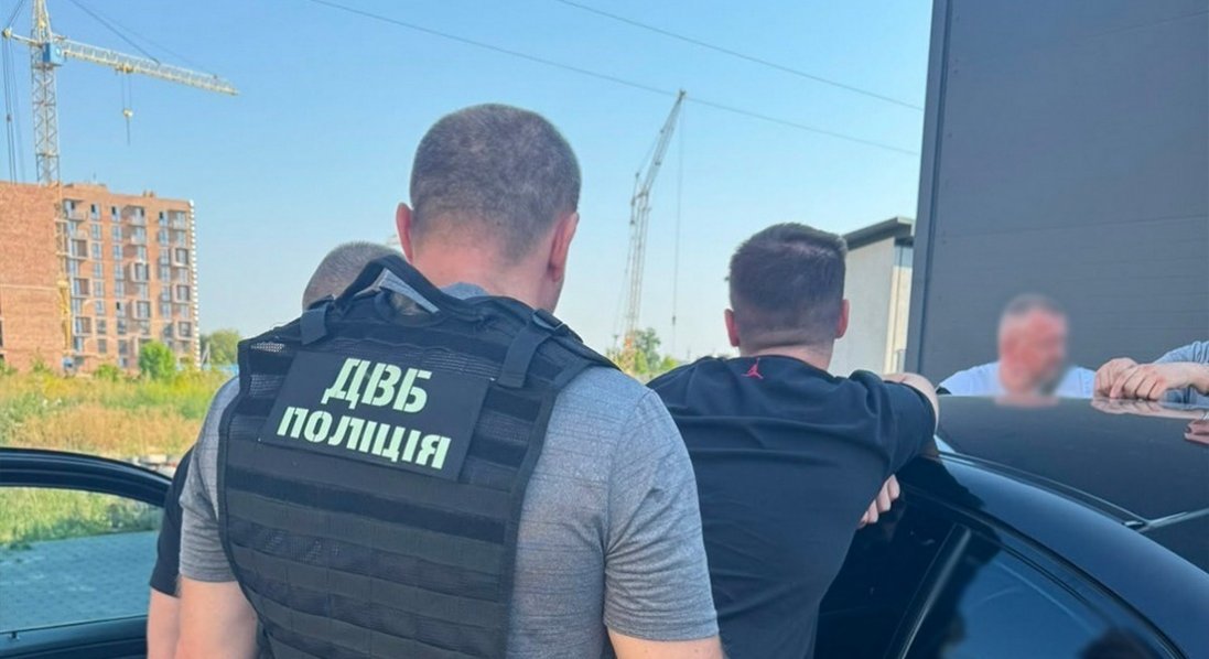 На Волині брати-близнюки допомагали складати іспити на водійські права за $2–3 тисячі