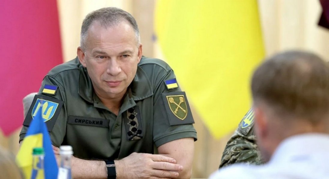 Сирський навчається в докторантурі Університету оборони