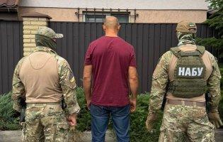 Двох військових викрили на вимаганні майже 4,5 млн грн за прийняття РЕБ