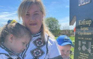 Після похорону тата-­Героя дворічна донька перестала розмовляти