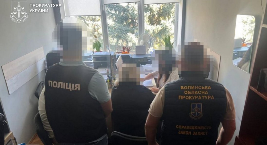 До 8 000 доларів США за фіктивну інвалідність для ухилянтів: трьом волинянам повідомлено про підозру