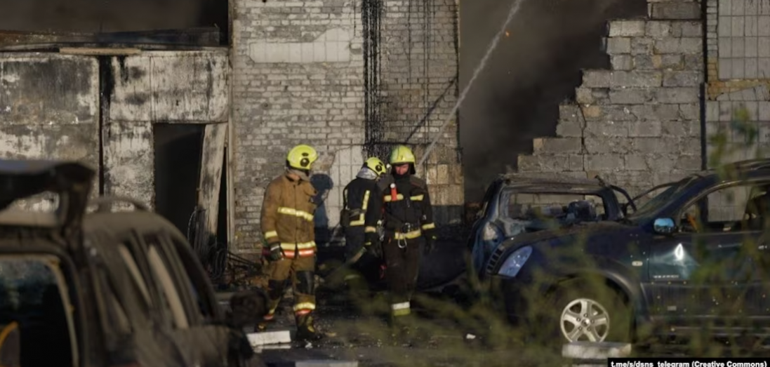 У Києві через удар рф загинули дві людини, десятеро поранені