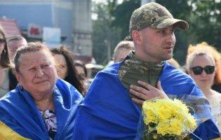 Поки був у полоні, дружина забрала гроші й розлучилася