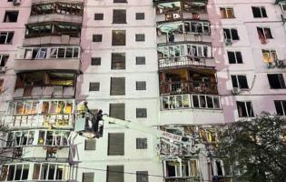 Внаслідок ракетного обстрілу Києва постраждали 16 людей