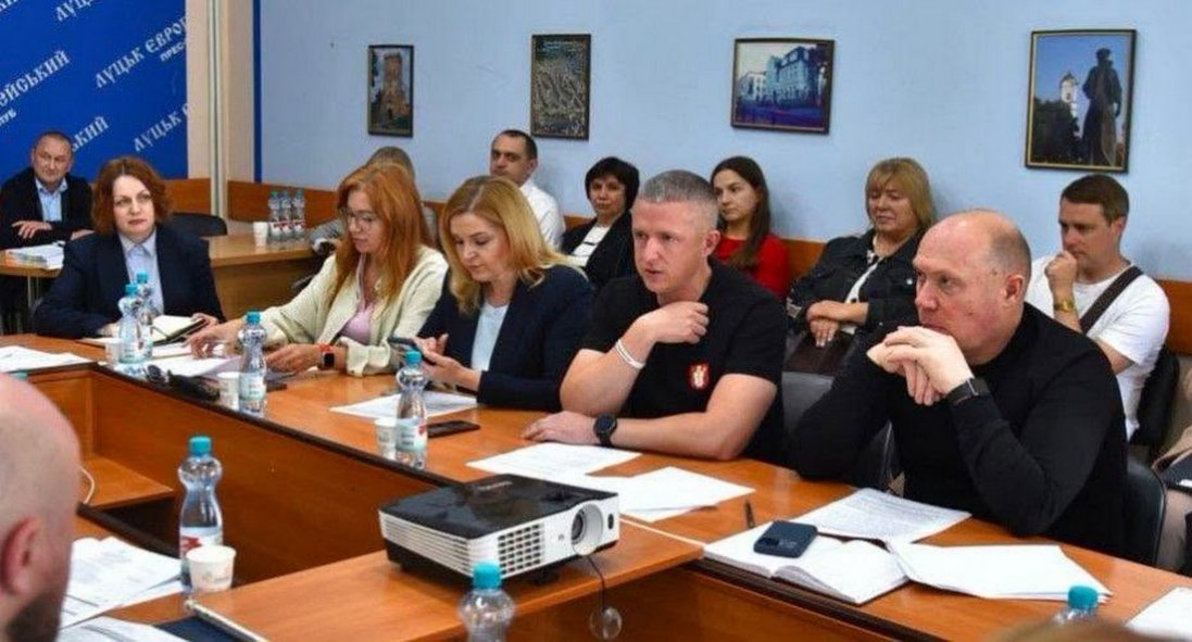25 млн грн спрямували на підвищення зарплат працівникам освіти у Луцьку