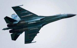СБУ уразила російські винищувачі Су-35 та Су-34 на аеродромі «Ханська»