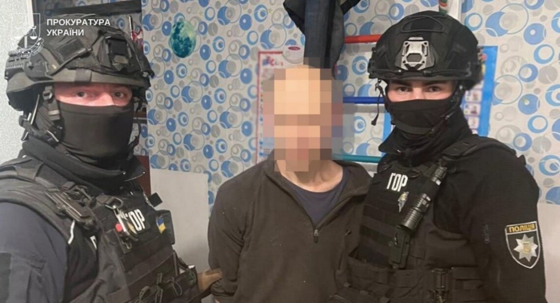 На Львівщині затримали підозрюваного у нападі з ножем на військового ТЦК