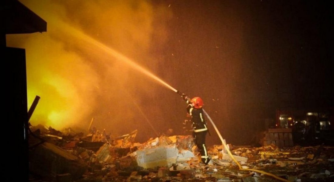 росія атакувала дронами Львівщину: загорілися будинки