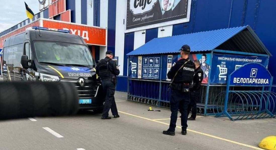 У лікарні помер постраждалий від нападу із сокирою в ковельському «Епіцентрі»