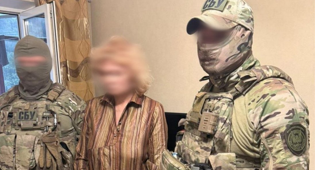 На Дніпропетровщині затримали коригувальницю, яка наводила атаки рф по оборонних заводах та волонтерських центрах
