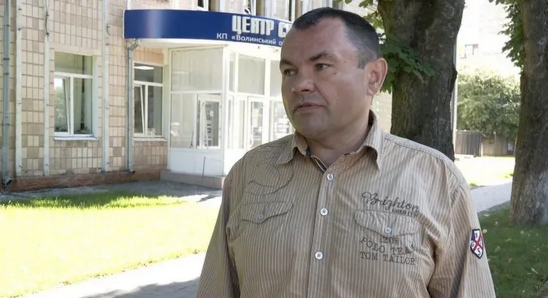 Через підозру в хабарництві директора центру служби крові Волині відсторонили від посади