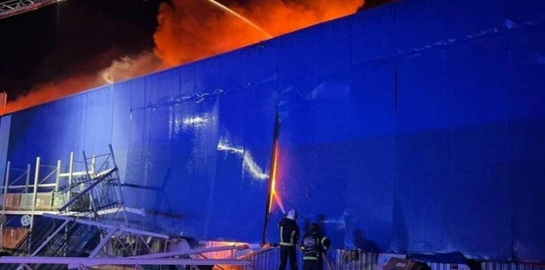 Четвертий гіпермаркет за останні дні: росія вдарила дронами по «Епіцентру» в Умані