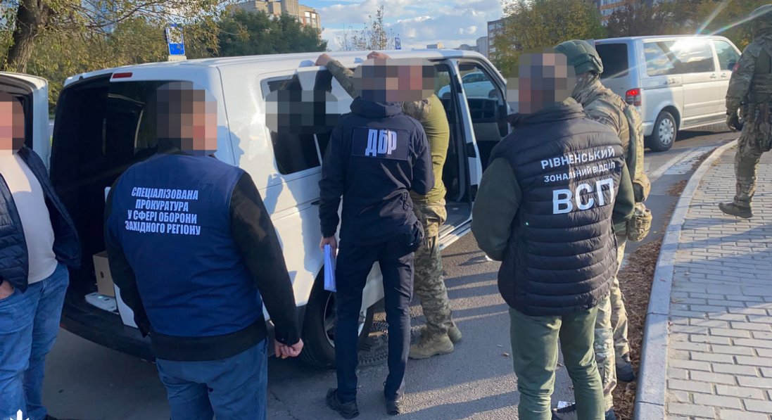 Влинянин намагався підкупити командира навчального центру Рівненщини