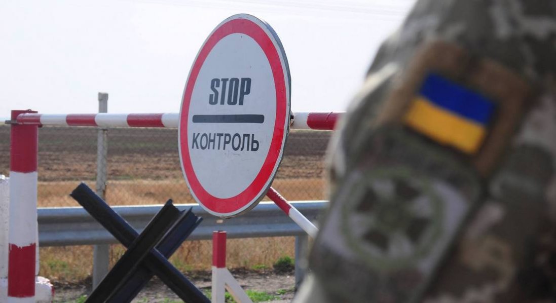 Керівника волинського осередку всеукраїнської громадської організації судять за переправлення ухилянтів за кордон
