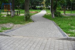 Двір на проспекті Перемоги